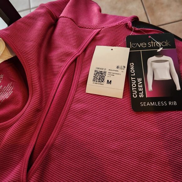 Forever 21 Seamless Ribbed Fuchsia Pink Cut-Out Top NEW W/TAGS - Picture 5 of 5